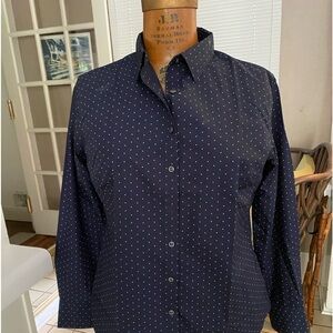 New in bag LANDS END LADIES LONG SLEEVED TAILORED BLOUSE